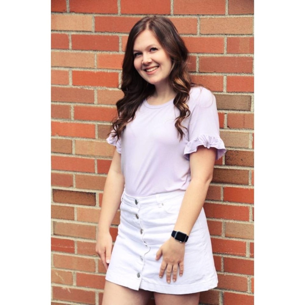 Meet your Posher, Lauren